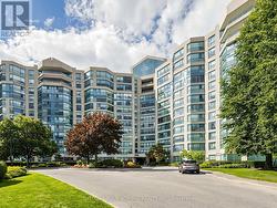 910 - 7905 BAYVIEW AVENUE Markham, ON L3T 7N3