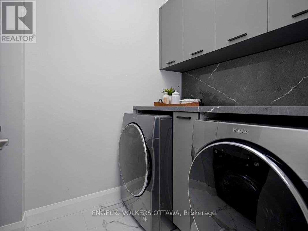 303 Westhill Avenue, Ottawa, ON