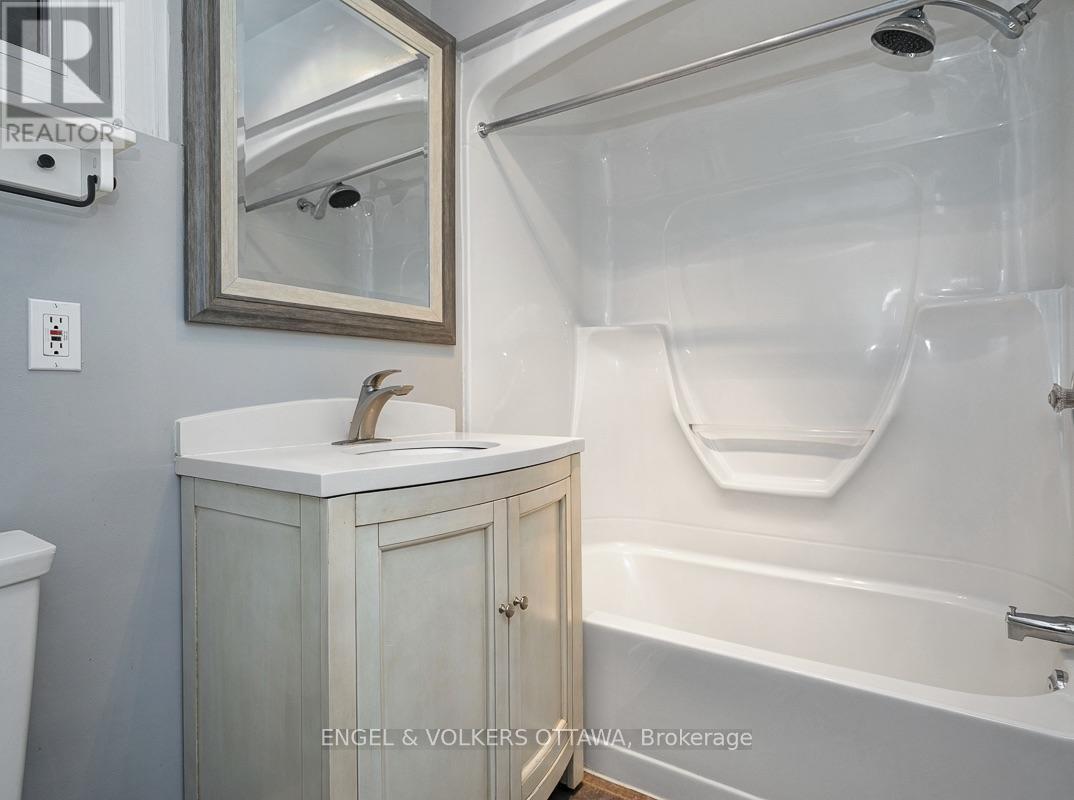 A - 103 Third Avenue, Ottawa, ON