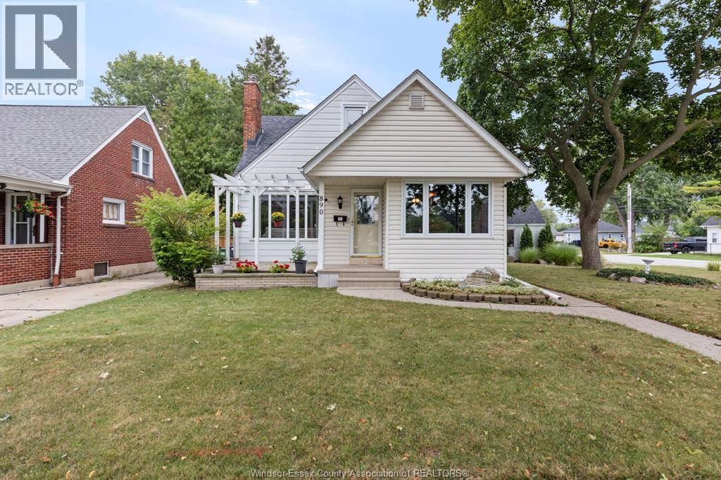 890 Glidden, Windsor, ON