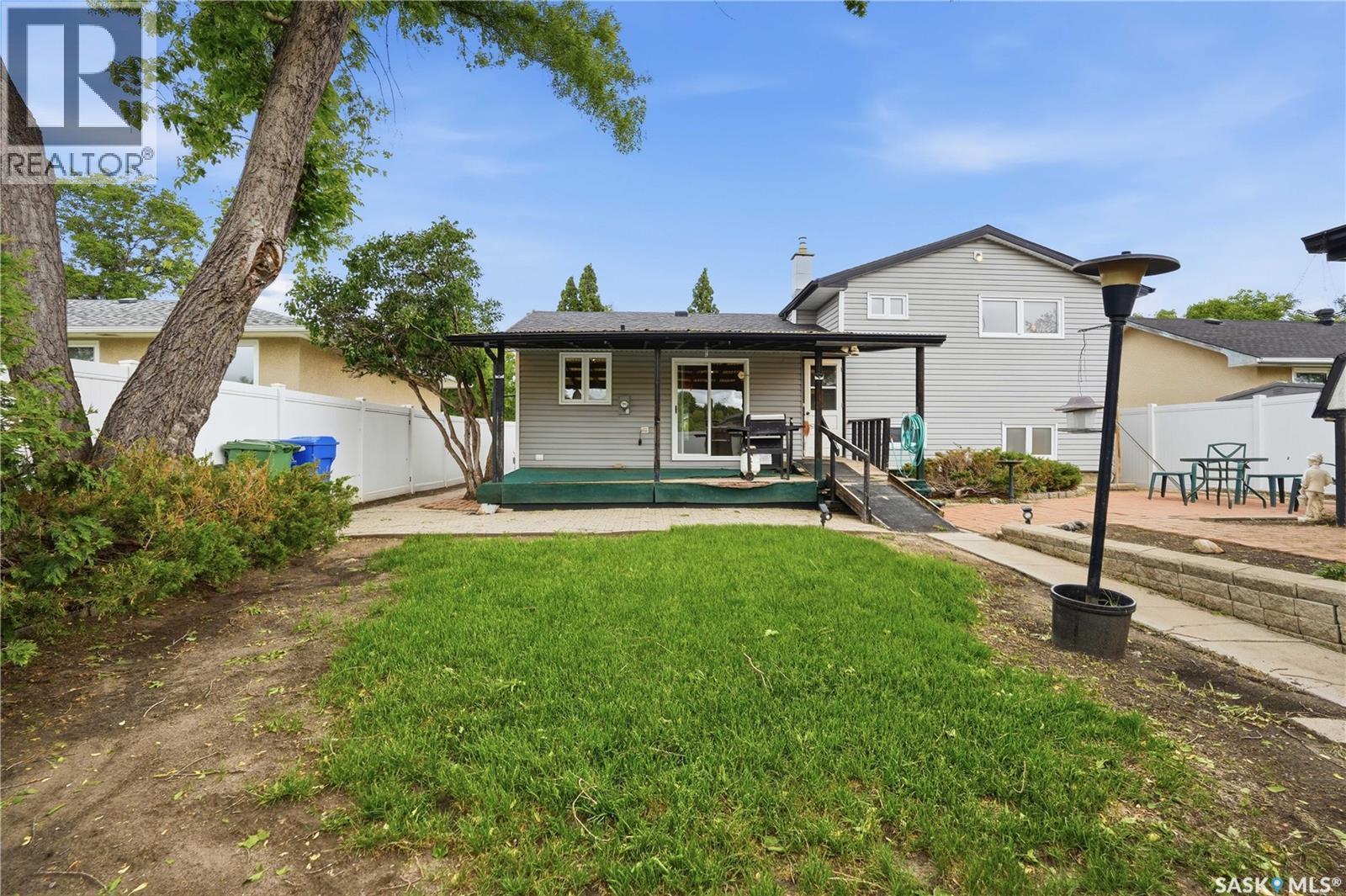 83 Fuhrmann Crescent, Regina, SK