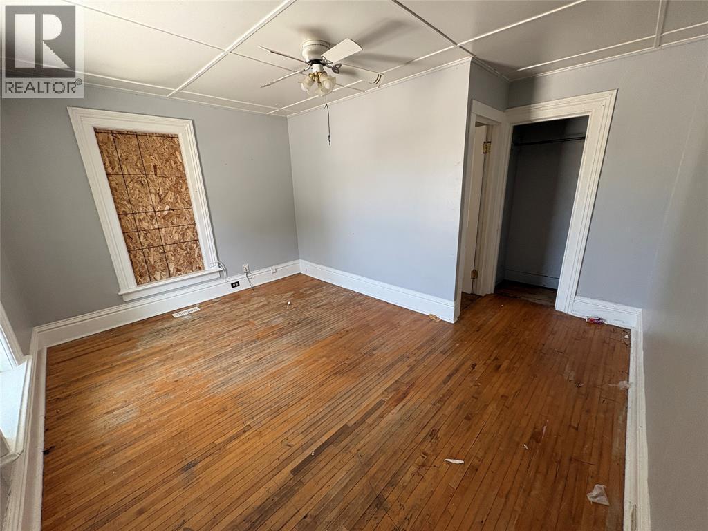 50 Lorne Avenue, Chatham, ON