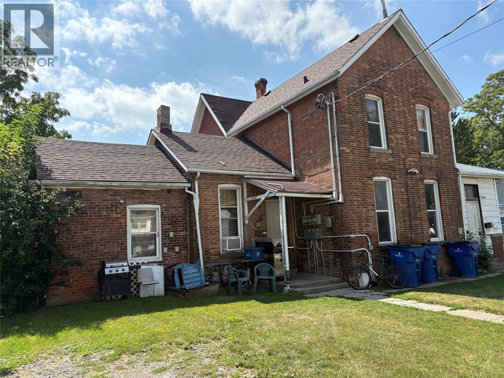 50 Lorne Avenue, Chatham, ON