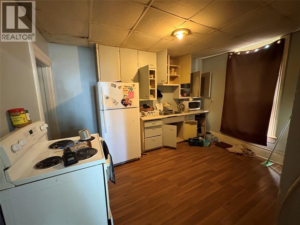 50 Lorne Avenue, Chatham, ON