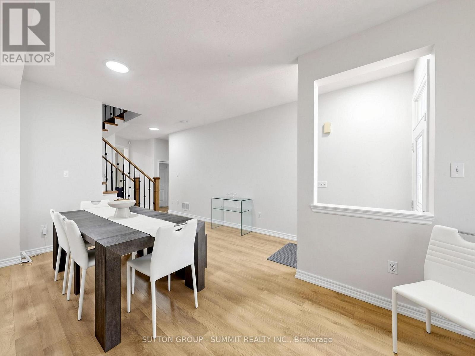 4880 Yorkshire Avenue, Mississauga, ON
