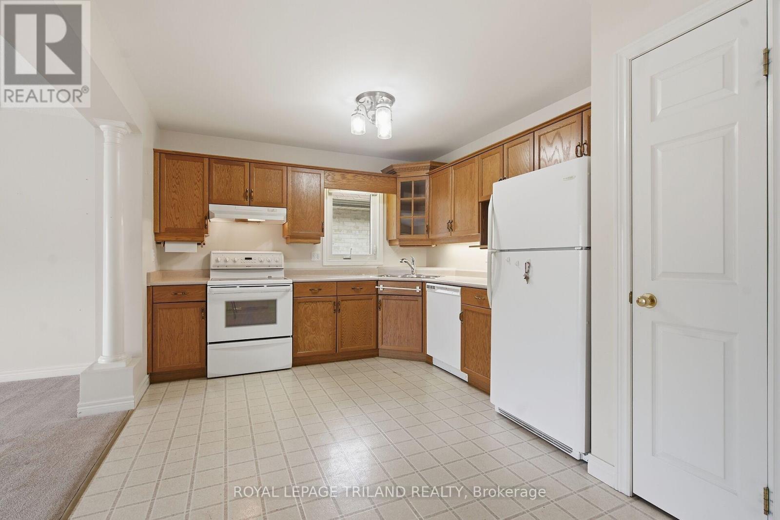 10 - 20 Windemere Place, St. Thomas, ON