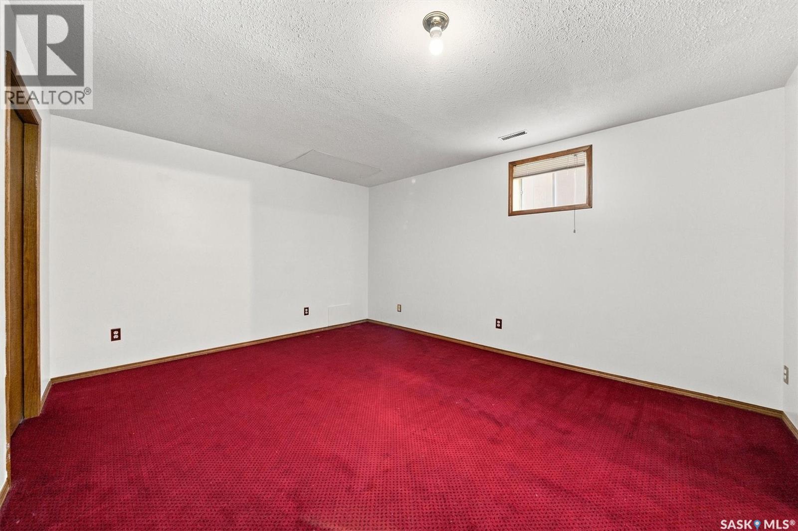 2227 Herman Avenue, Saskatoon, SK