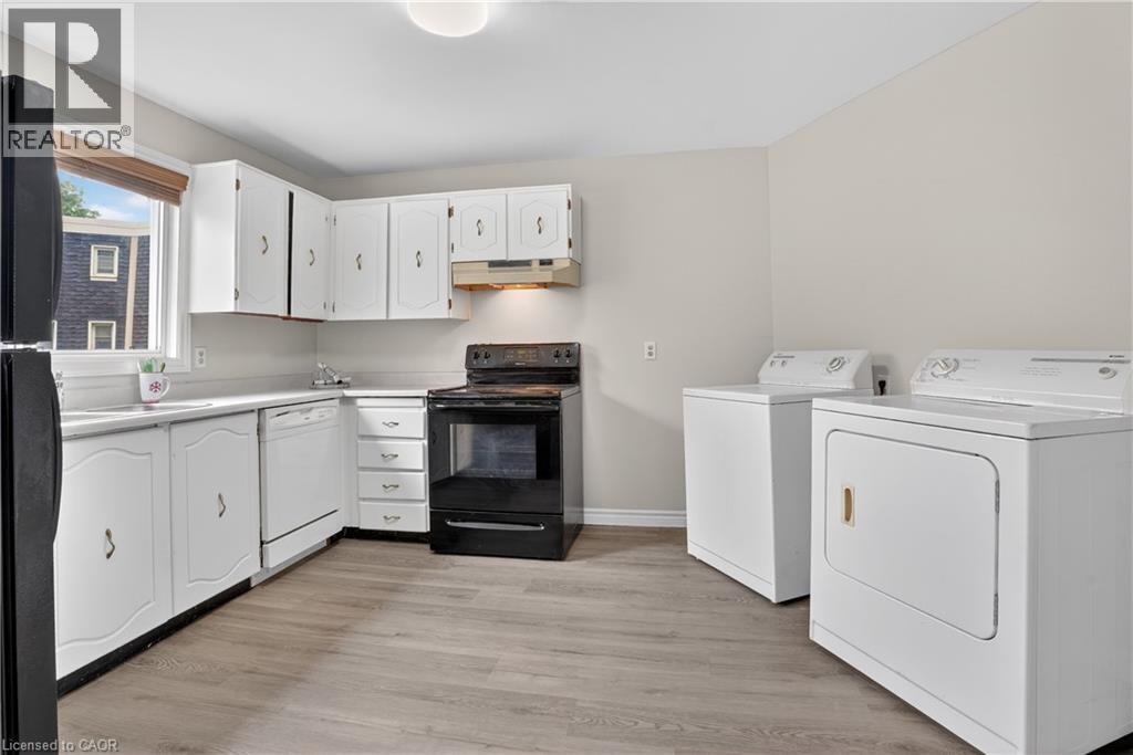 60 Elmsdale Drive Unit# 66, Kitchener, ON