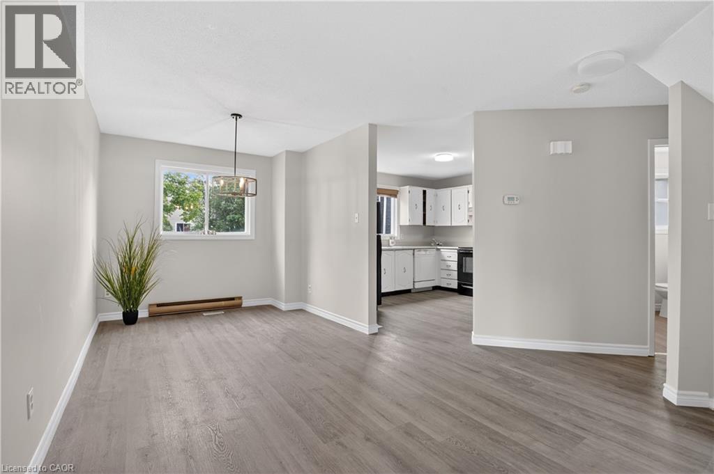 60 Elmsdale Drive Unit# 66, Kitchener, ON