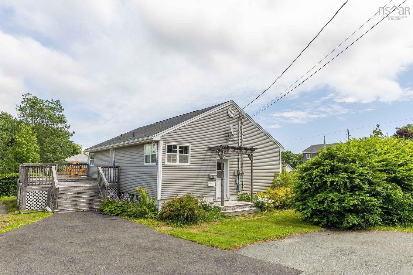 201 Melrose Avenue, Halifax, NS