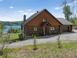 63 Ch. Beaulac Saint-Michel-Des-Saints, QC J0K 3B0