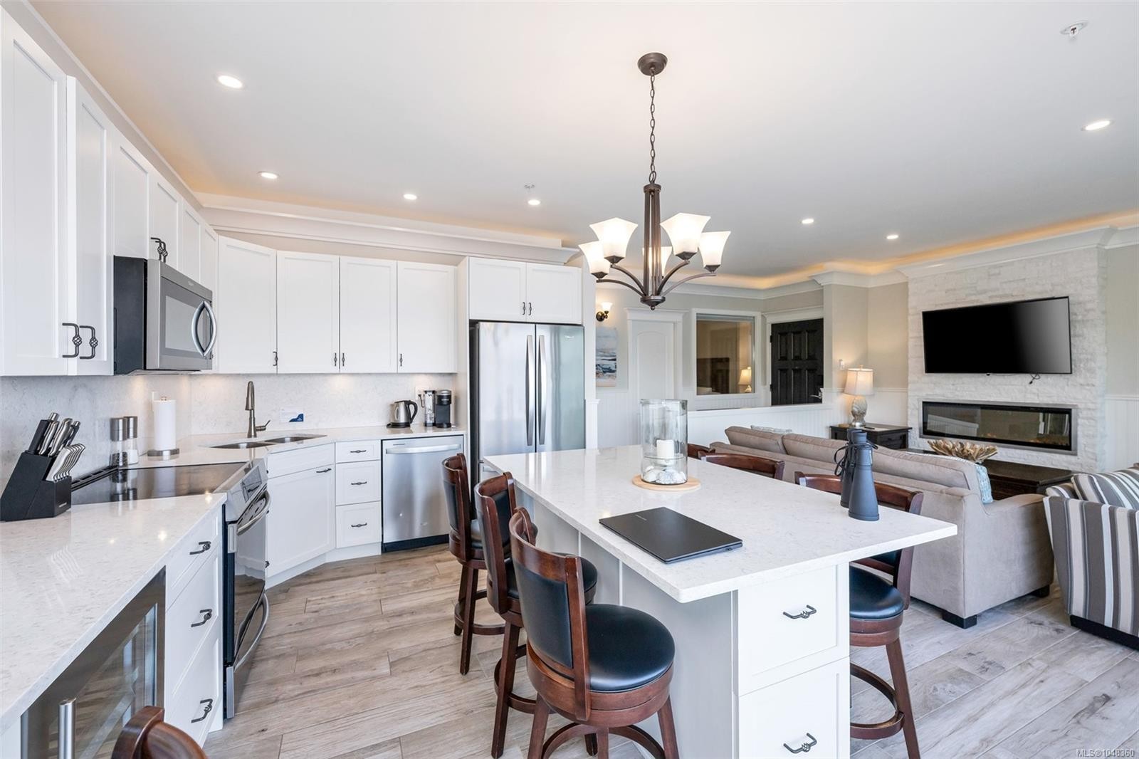 #5B-1000 Sookepoint Pl, Sooke, BC