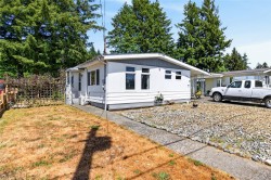 2068 4th St EASTCourtenay, BC V9N 6V8