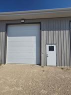 2 44 Industrial Road Steinbach, MB R5G 1W9