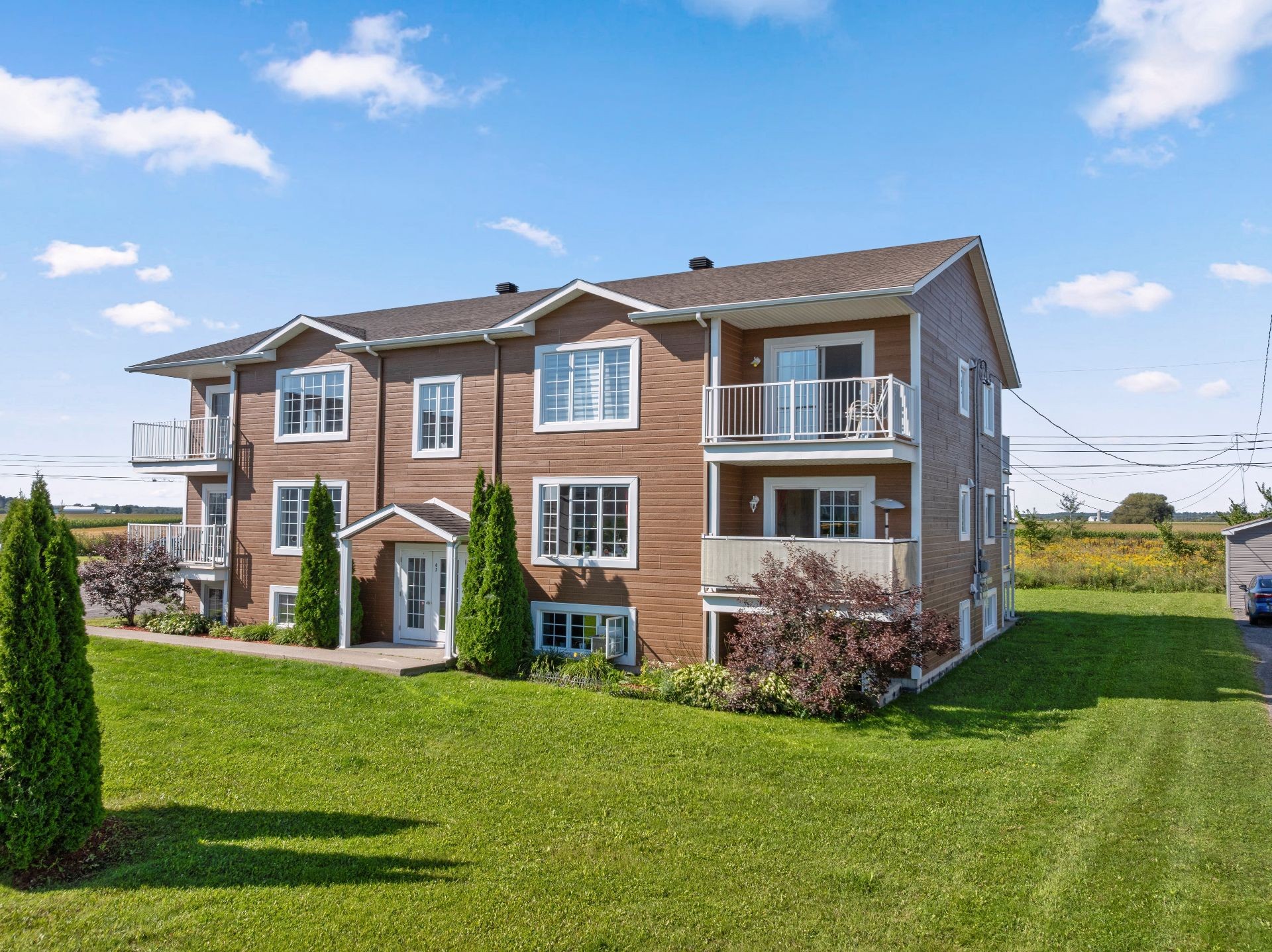 Face arrière - 67 9E Avenue, Crabtree, QC
