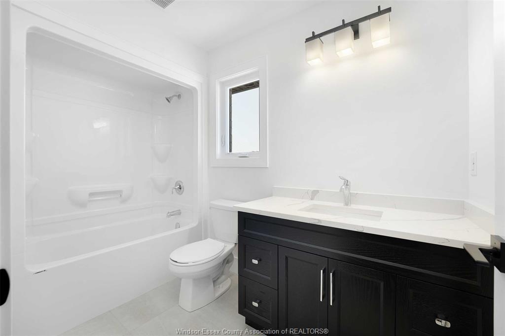 5197 Rafael, Tecumseh, ON