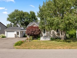 43 Rue des Jardins Lavaltrie, QC J5T 1T6