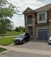 2 CRYSTALVIEW CRESCENT Brampton, ON L6P 2R7