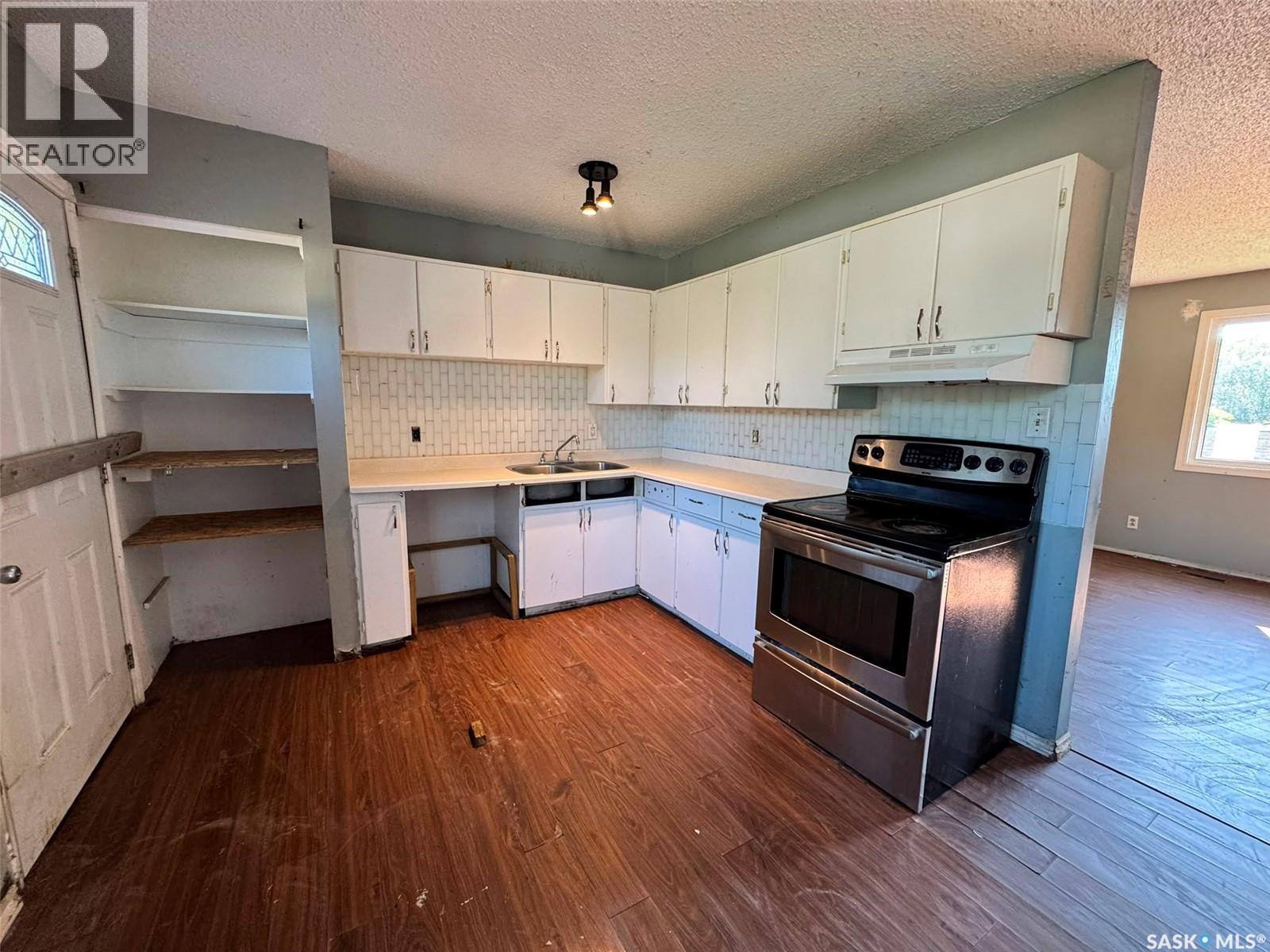 12 Bowerman Crescent, Prince Albert, SK
