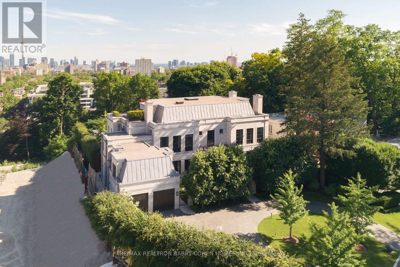 17 Ardwold Gate, Toronto, ON