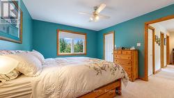Primary Bedroom - Photo 2 - 