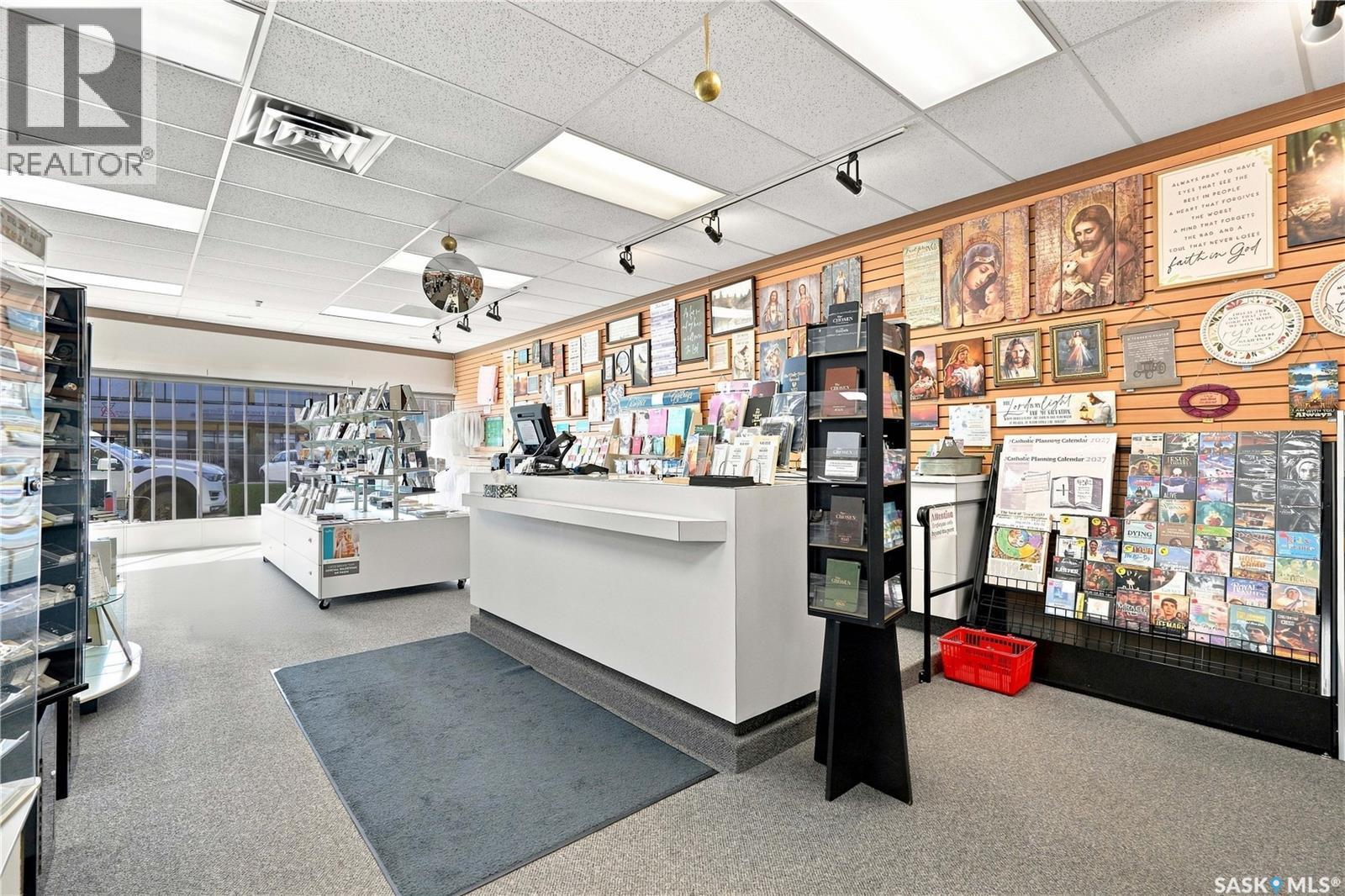 437 / 439 2Nd Avenue N, Saskatoon, SK