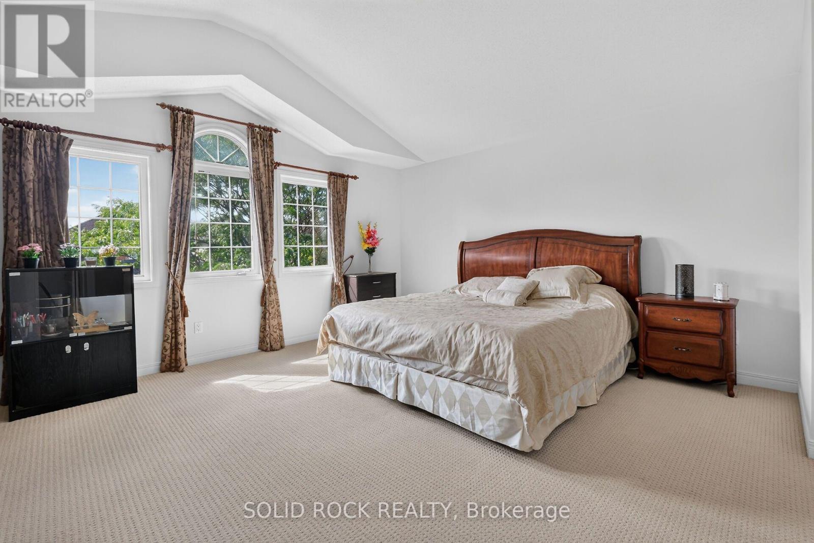 131 Finn Court, Ottawa, ON