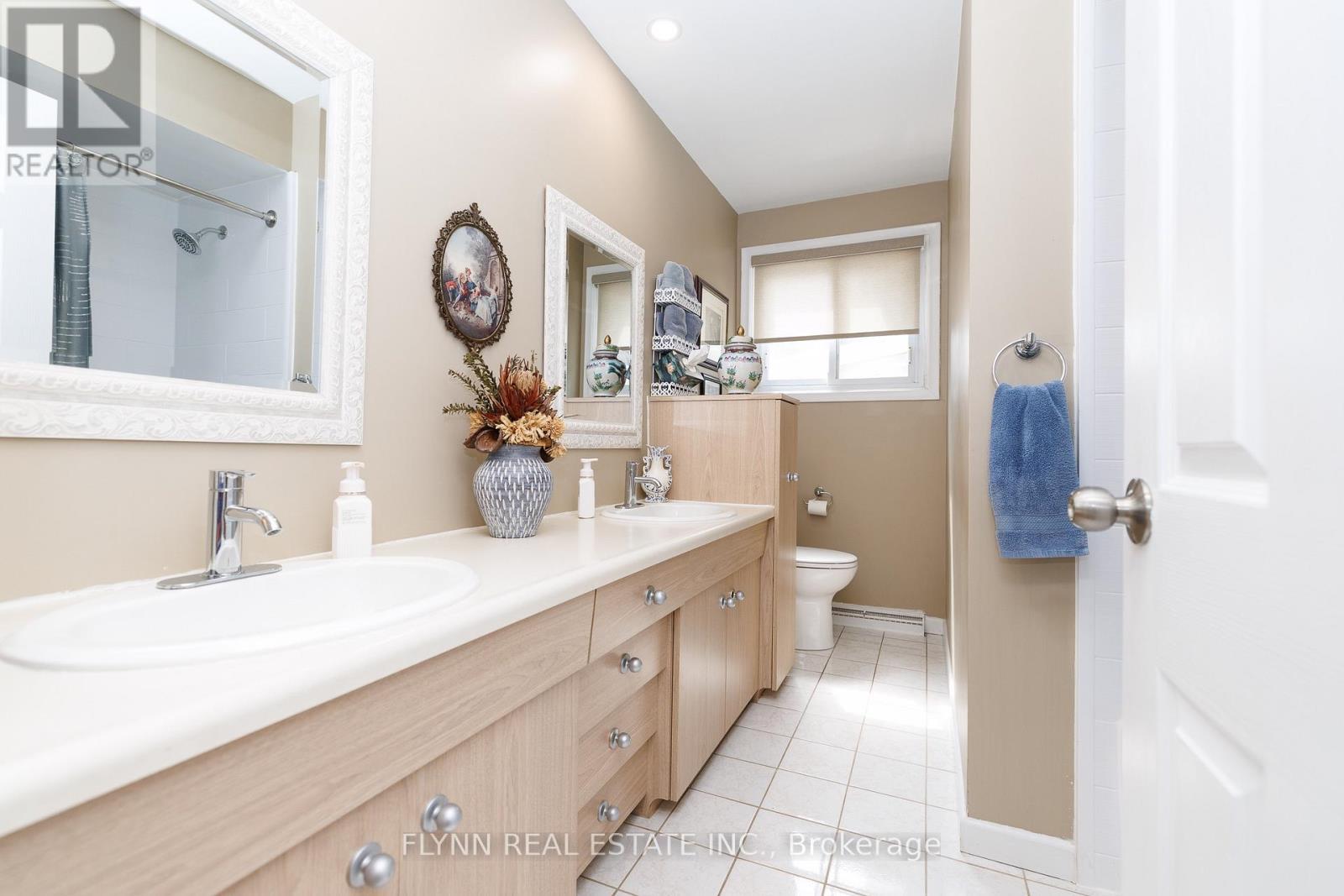 7260 Mccoll Drive, Niagara Falls, ON
