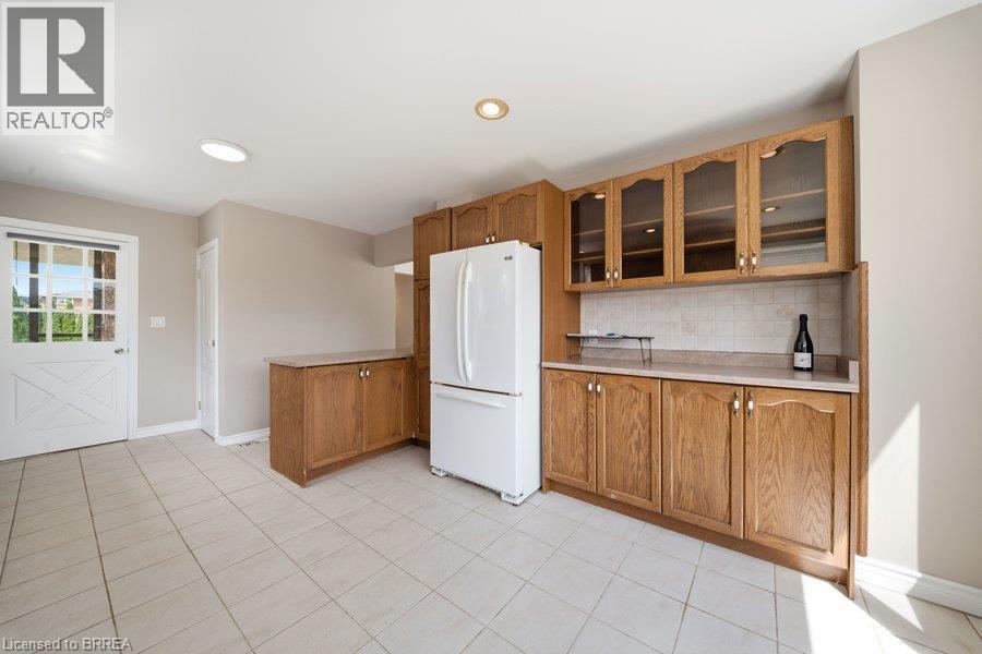 310 Caledon Avenue, Hamilton, ON