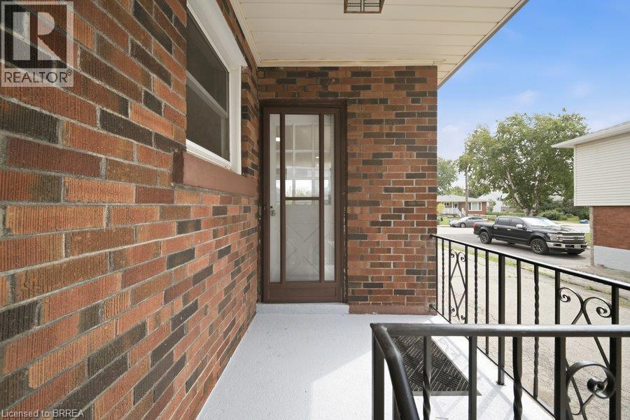 310 Caledon Avenue, Hamilton, ON