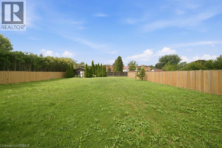 310 Caledon Avenue, Hamilton, ON