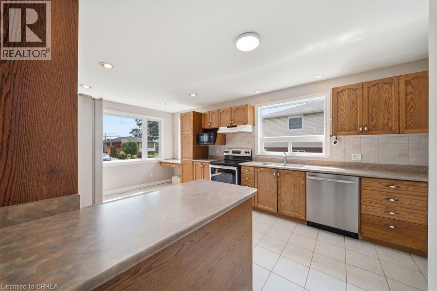 310 Caledon Avenue, Hamilton, ON