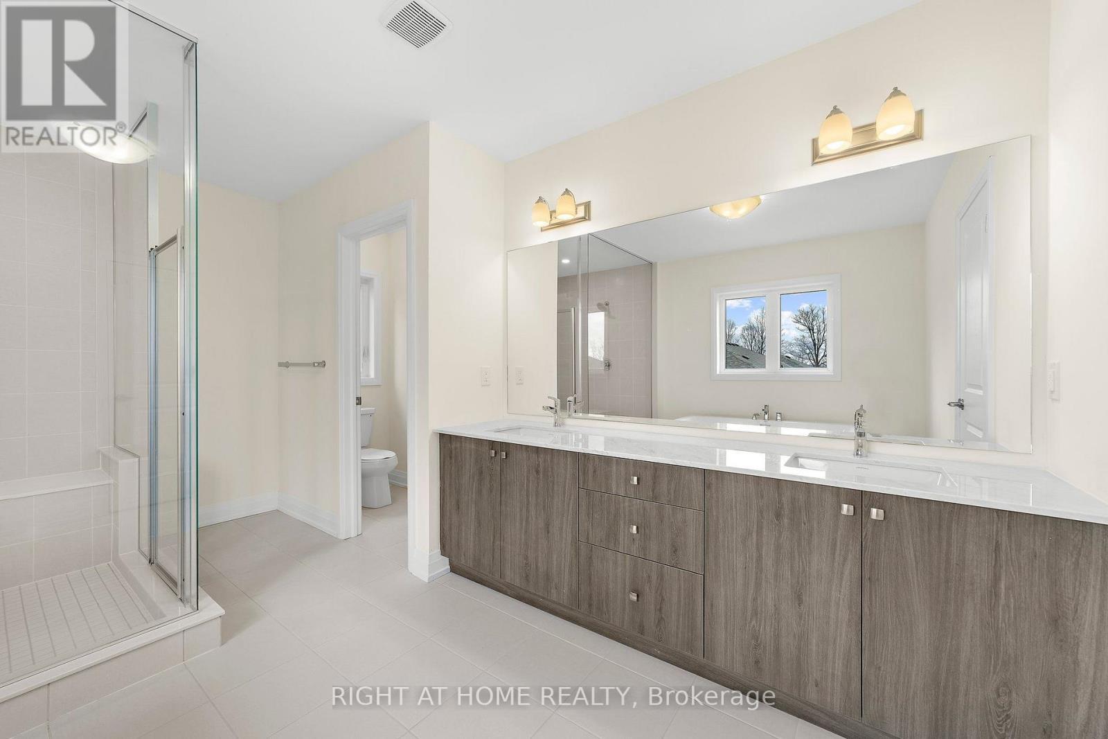 46 Daffodil Road, Springwater, ON