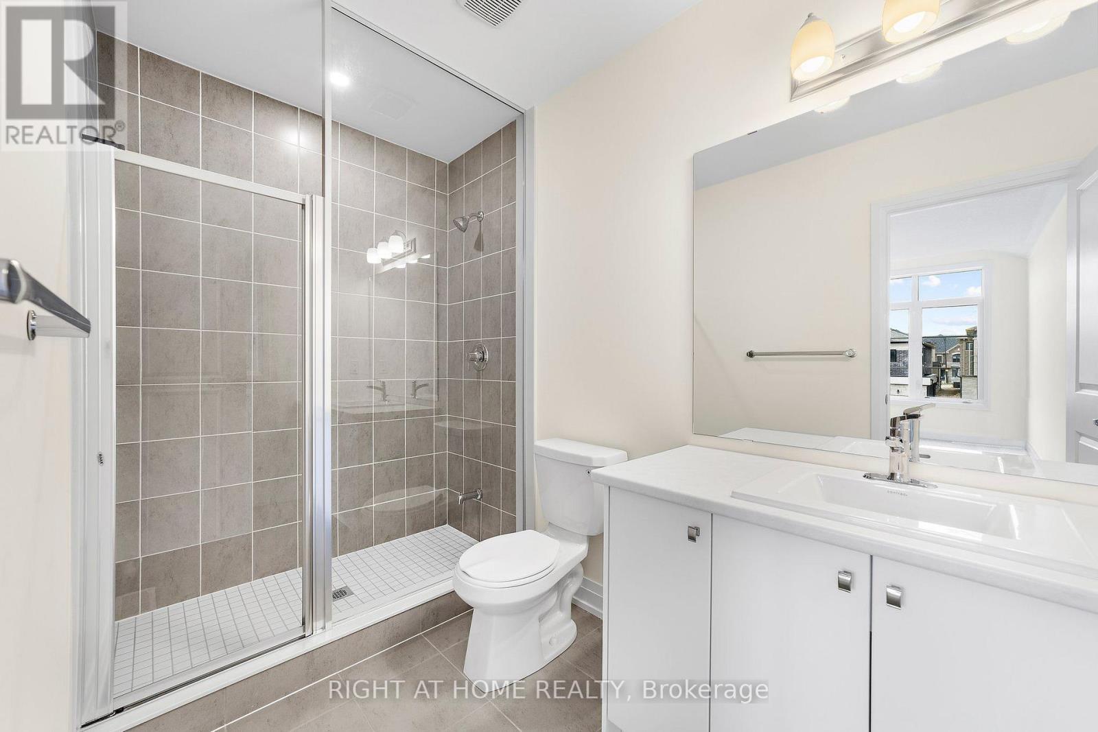 46 Daffodil Road, Springwater, ON