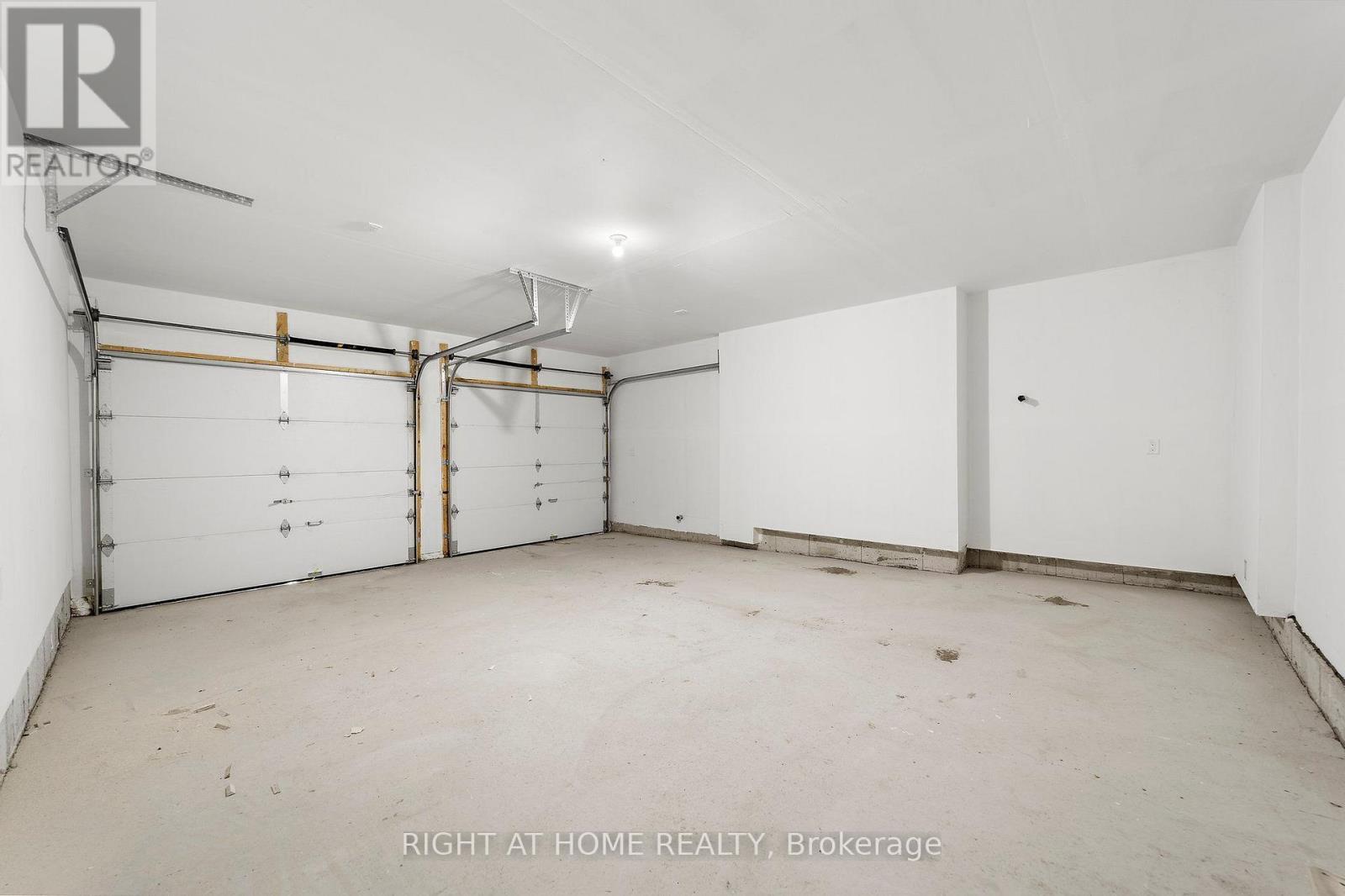 46 Daffodil Road, Springwater, ON