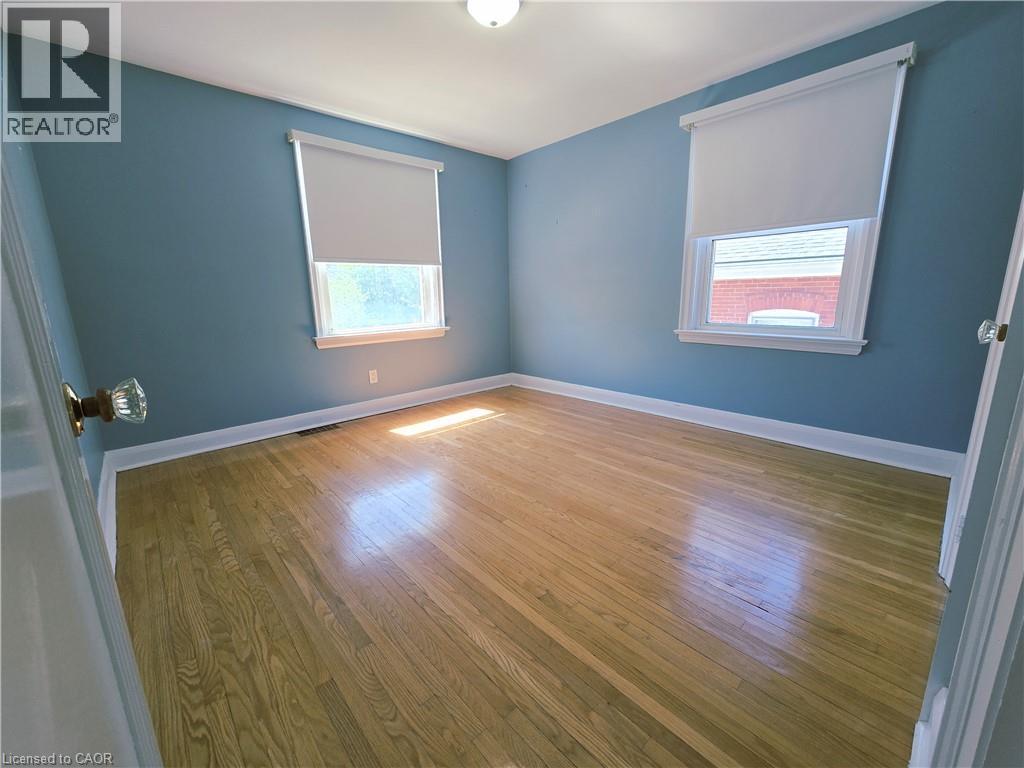 2047 James Street, Burlington, ON