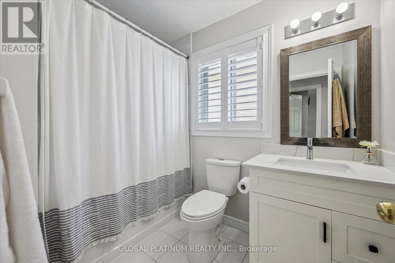 244 Doon South Drive, Kitchener, ON
