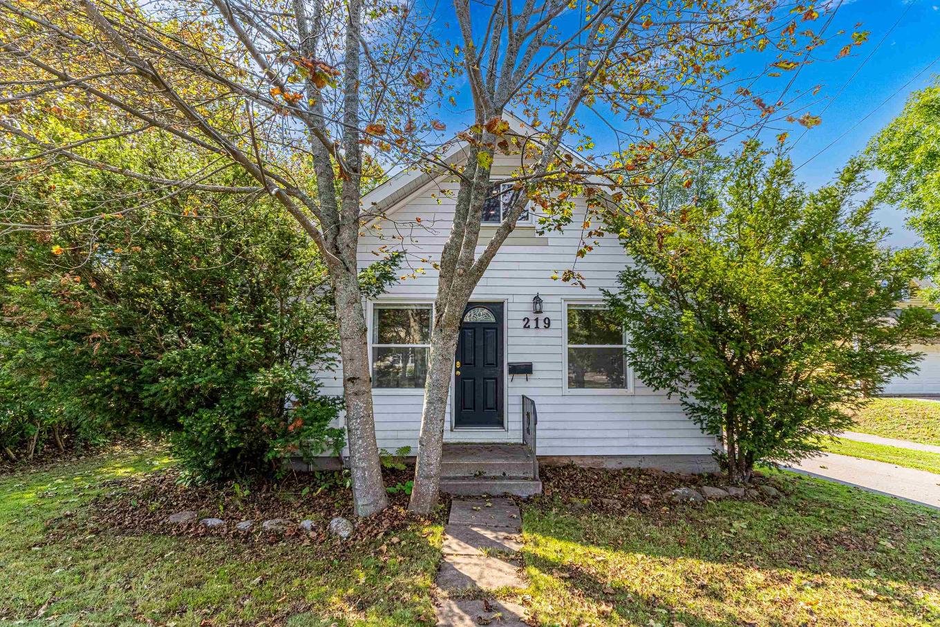 219 North River Road, Charlottetown, PE
