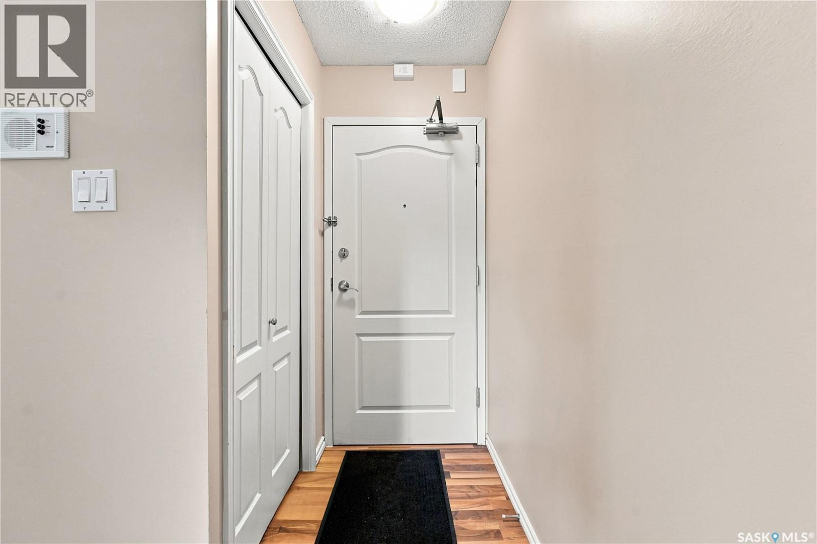 207E 1121 Mckercher Drive, Saskatoon, SK