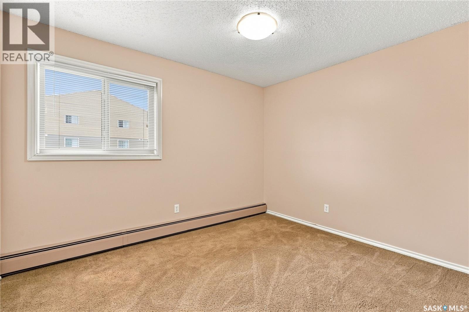 207E 1121 Mckercher Drive, Saskatoon, SK
