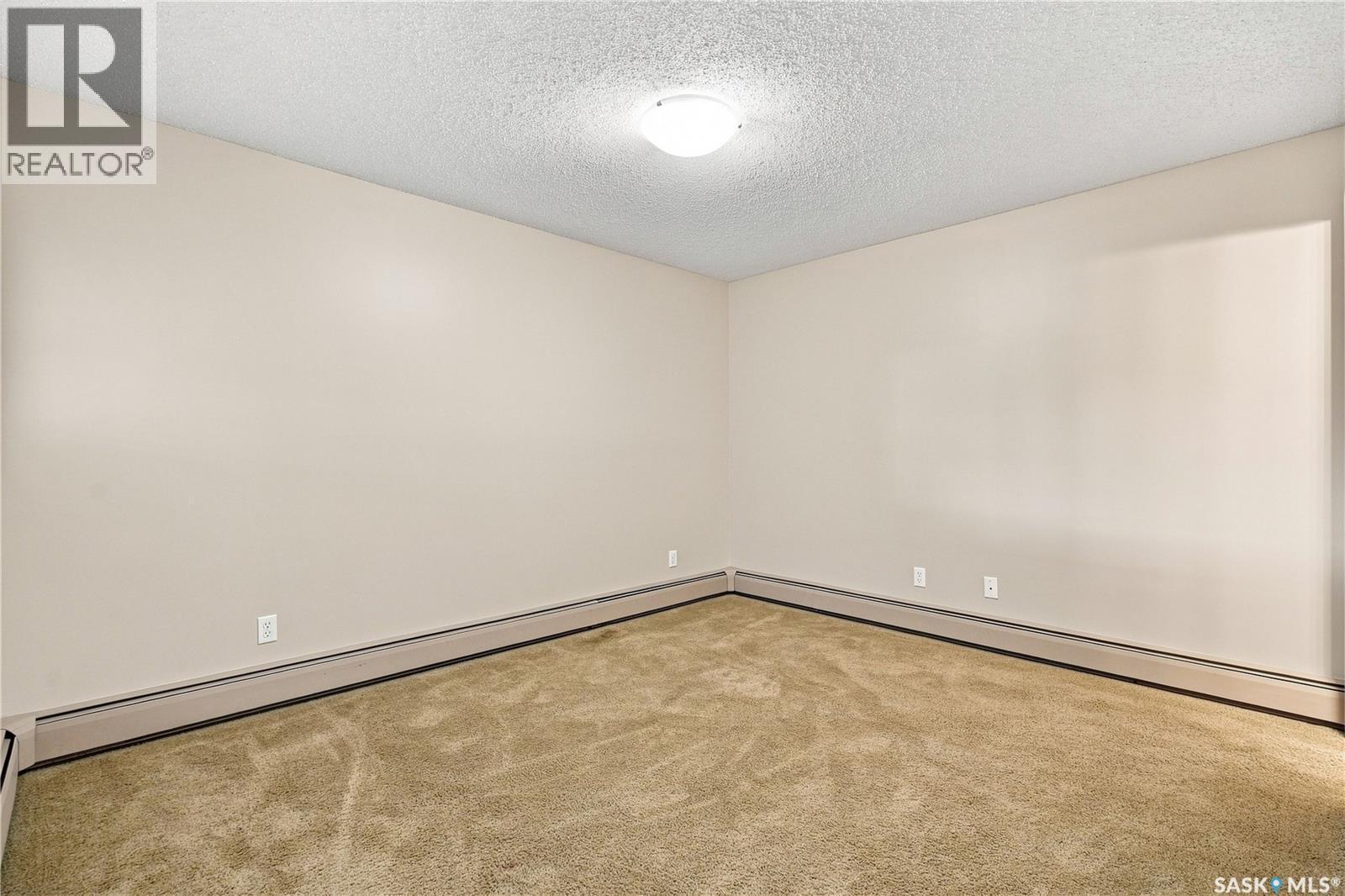 207E 1121 Mckercher Drive, Saskatoon, SK