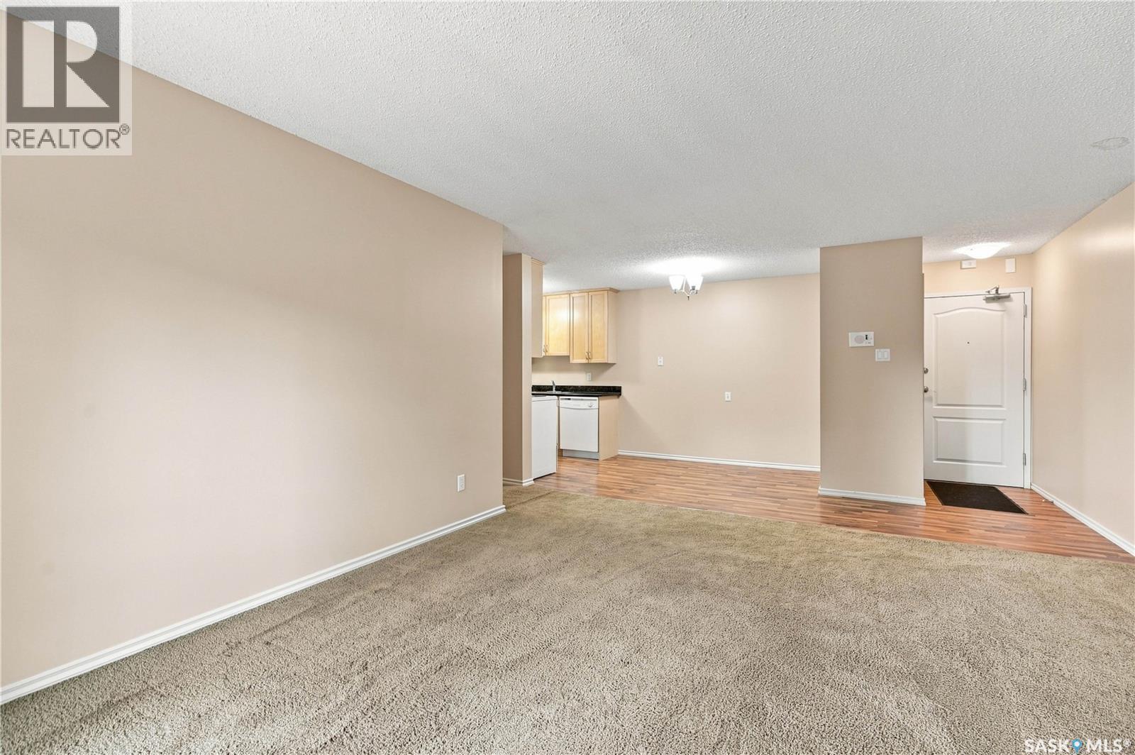 207E 1121 Mckercher Drive, Saskatoon, SK