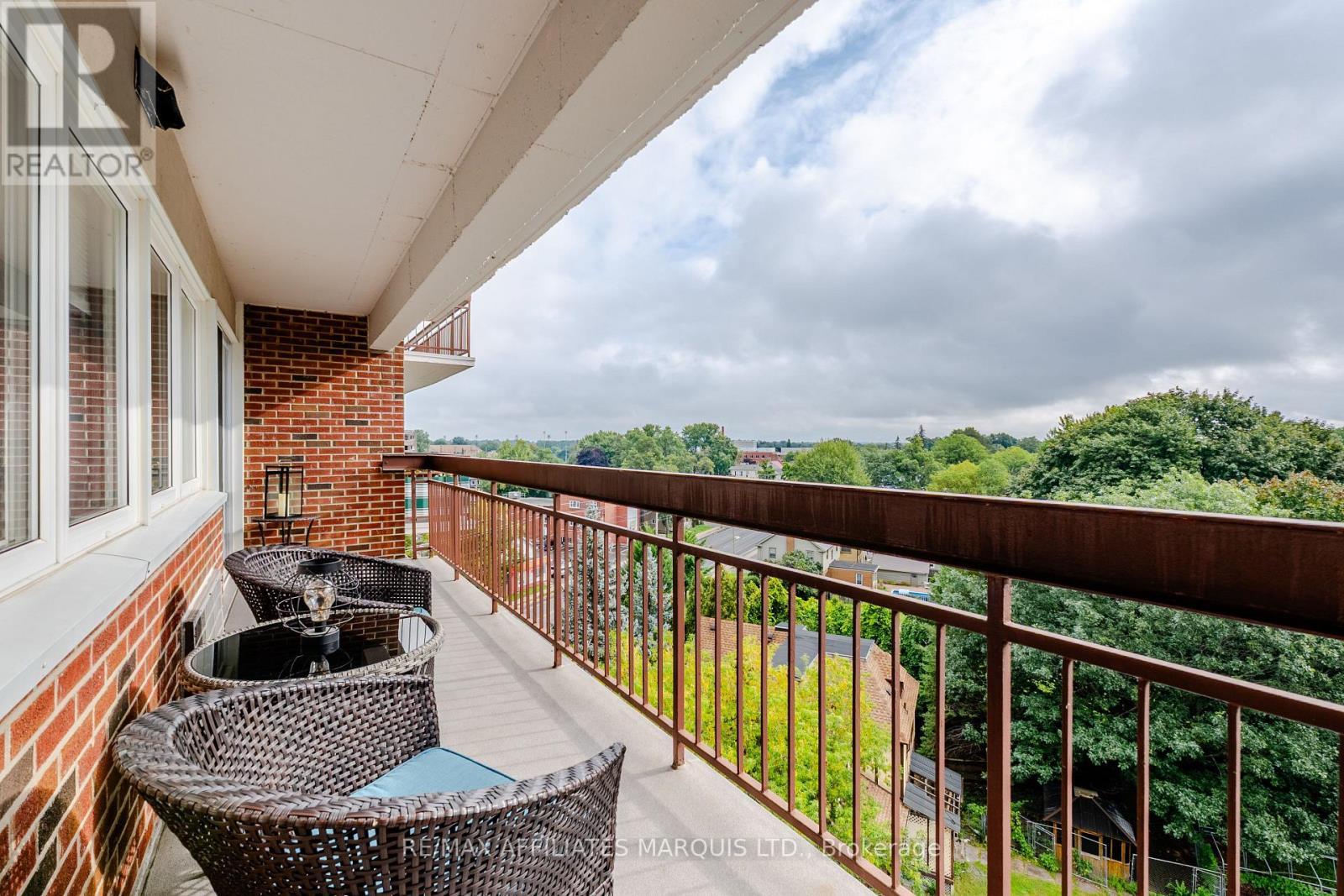 806 - 308 Second Street E, Cornwall, ON