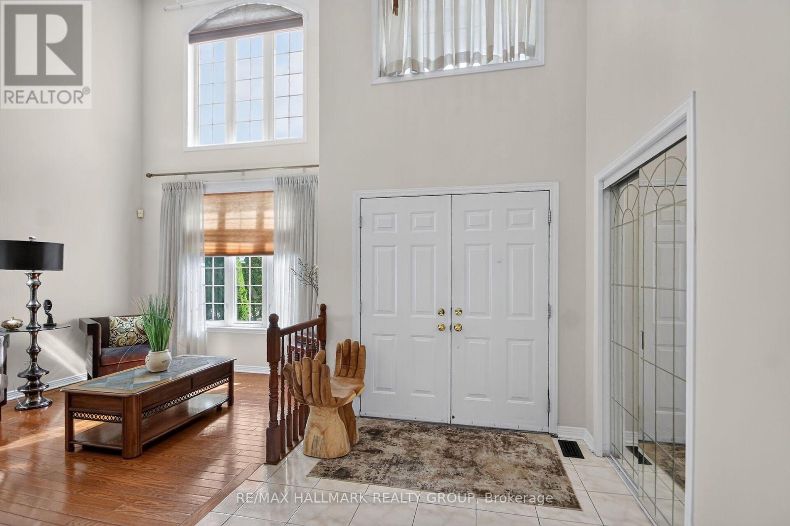 Two-storey entrance foyer - 11 Taj Court, Ottawa, ON