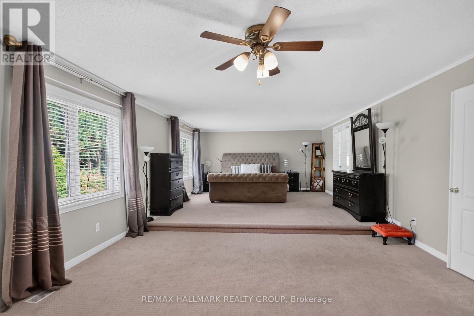 Amazing Primary bedroom - 11 Taj Court, Ottawa, ON