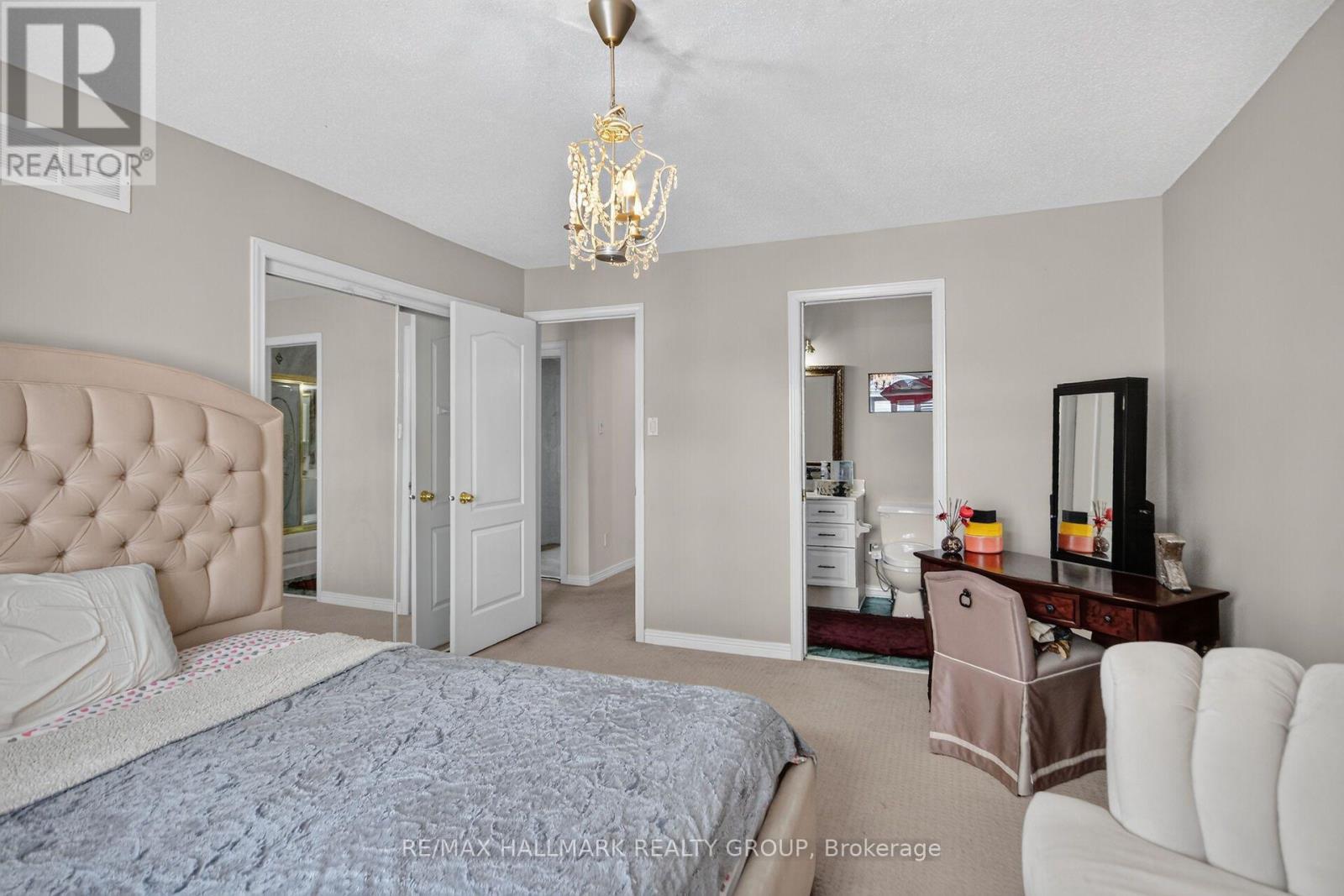 Opposite view Bedroom 2 and full ensuite bath - 11 Taj Court, Ottawa, ON
