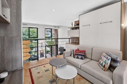 Mezzanine - 