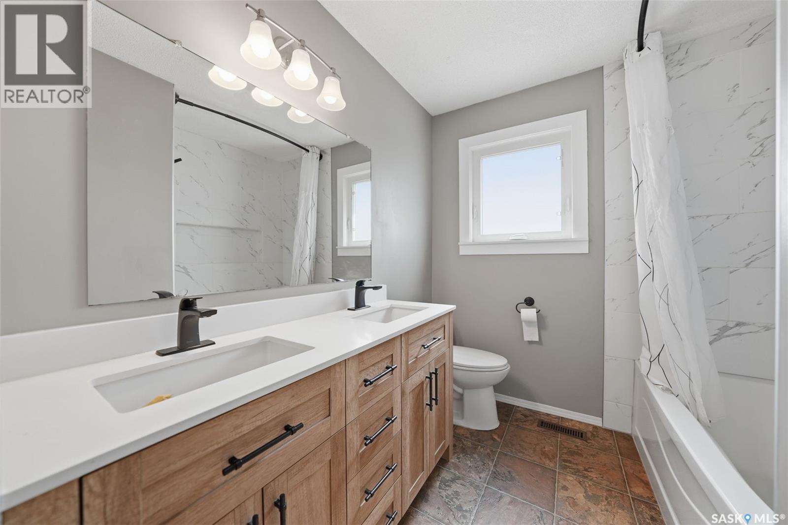 546 Guelph Crescent, Saskatoon, SK