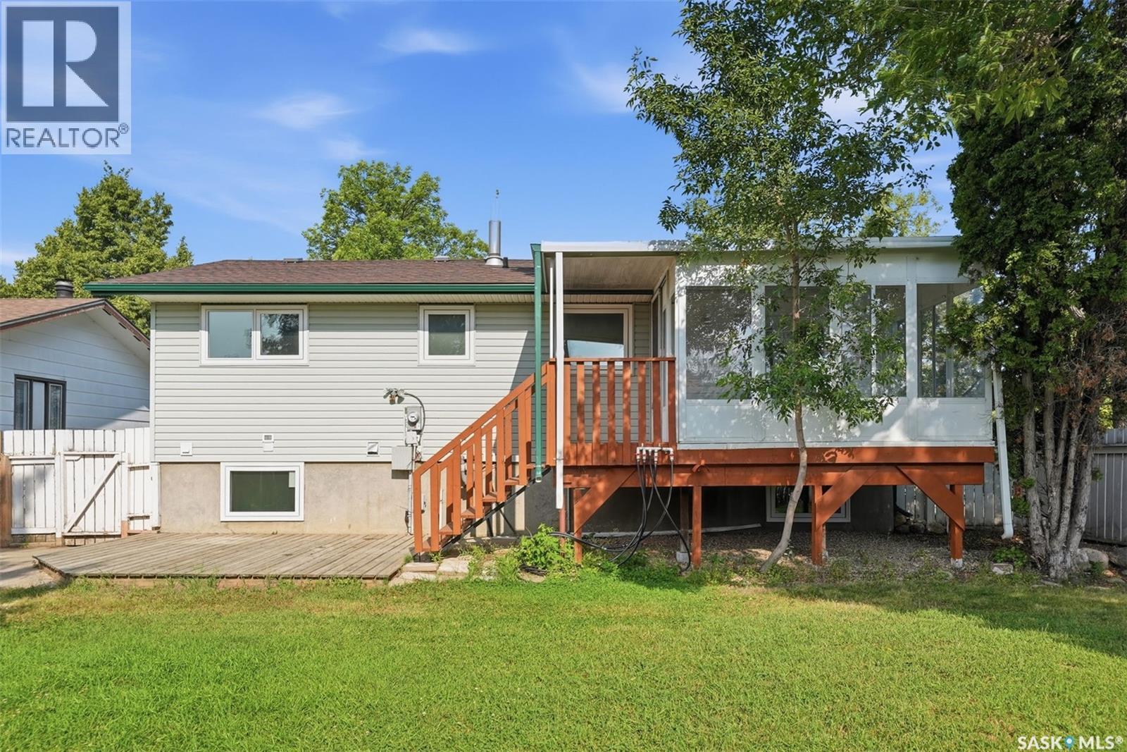 546 Guelph Crescent, Saskatoon, SK
