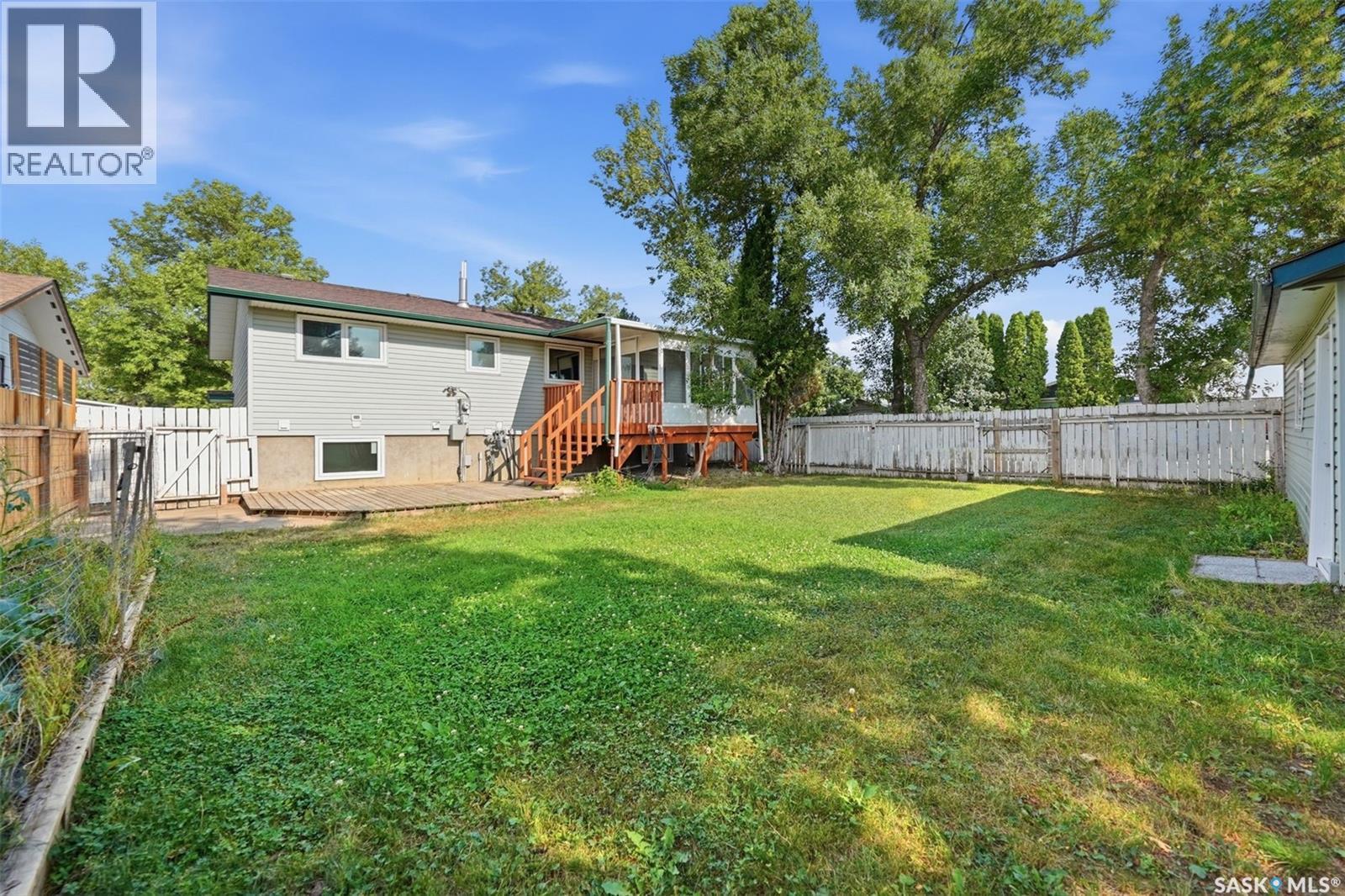 546 Guelph Crescent, Saskatoon, SK